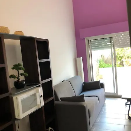 Sunshine Apartment *